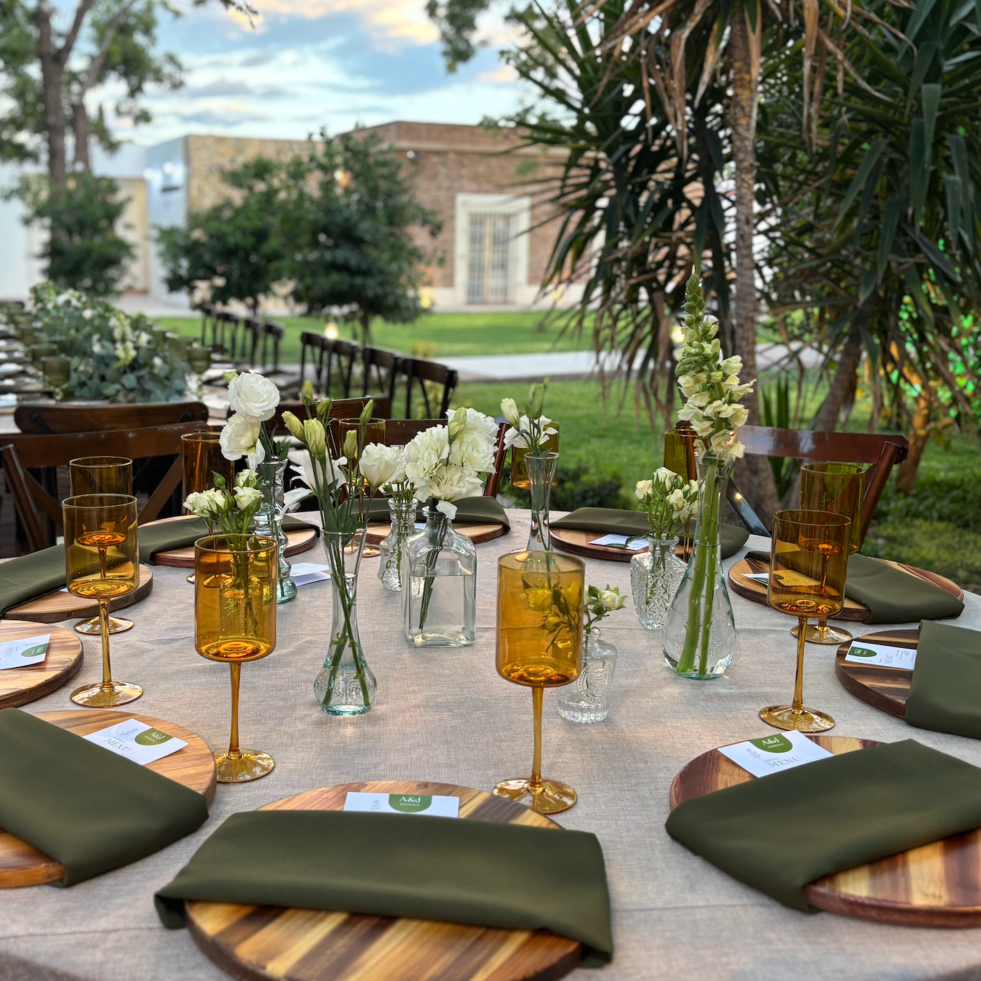 Plato base madera oscura